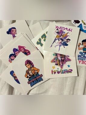 New! K-Pop Demon Hunters 25 Temporary Tattoos